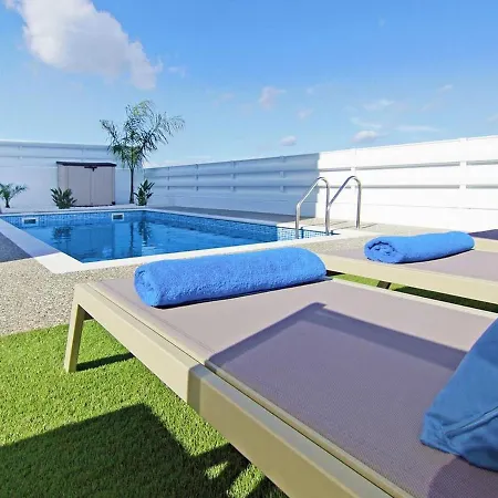 Villa Austin By Interhome